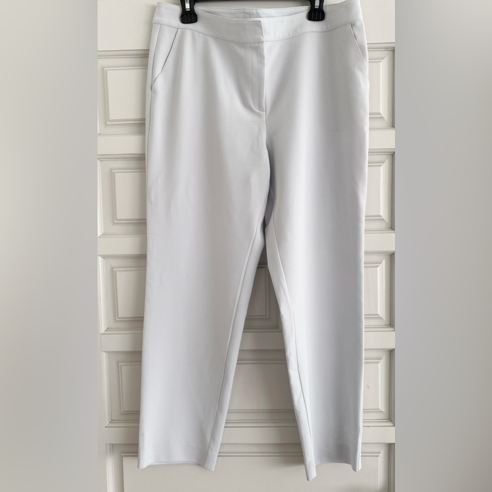 St. John Pants Trousers Size 12 Light Gray (Grey) White Classic Designer
